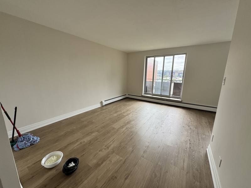 FANTASTIC 2-BEDROOM RENTAL OPPORTUNITY IN THE HEART OF HAMILTON EAST! 